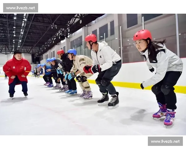 冰雪世界中的极速挑战与优雅舞步 冰上运动的魅力与无限可能 冰雪世界中的极速挑战与优雅舞步 冰上运动的魅力与无限可能